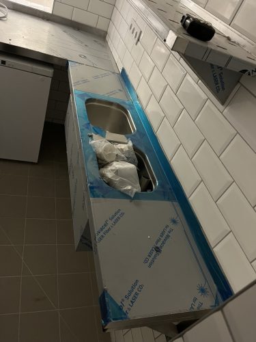 Konzolos kétmedencés mosogató 1500x350