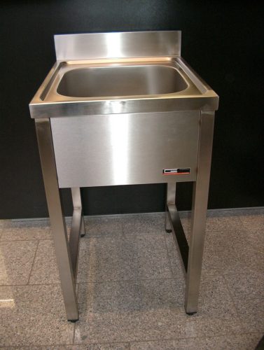 GKNM 18650 edénymosogató 1 medence polccal